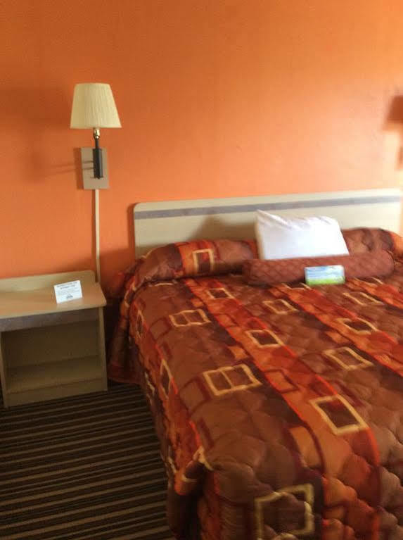 Days Inn By Wyndham Senatobia Extérieur photo