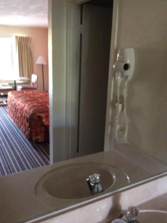 Days Inn By Wyndham Senatobia Extérieur photo