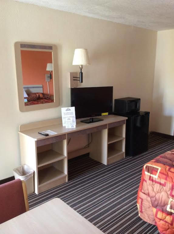 Days Inn By Wyndham Senatobia Extérieur photo