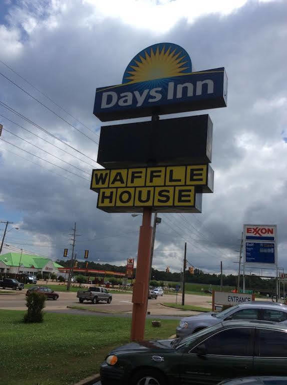 Days Inn By Wyndham Senatobia Extérieur photo