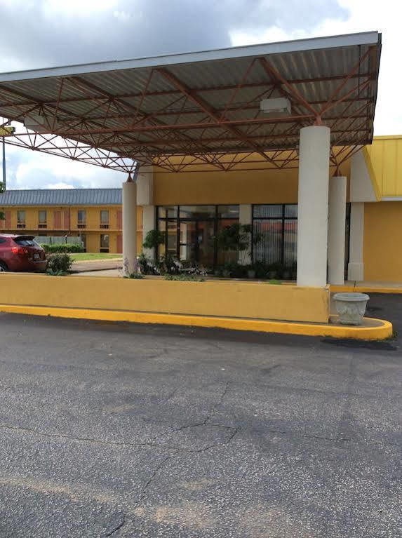 Days Inn By Wyndham Senatobia Extérieur photo